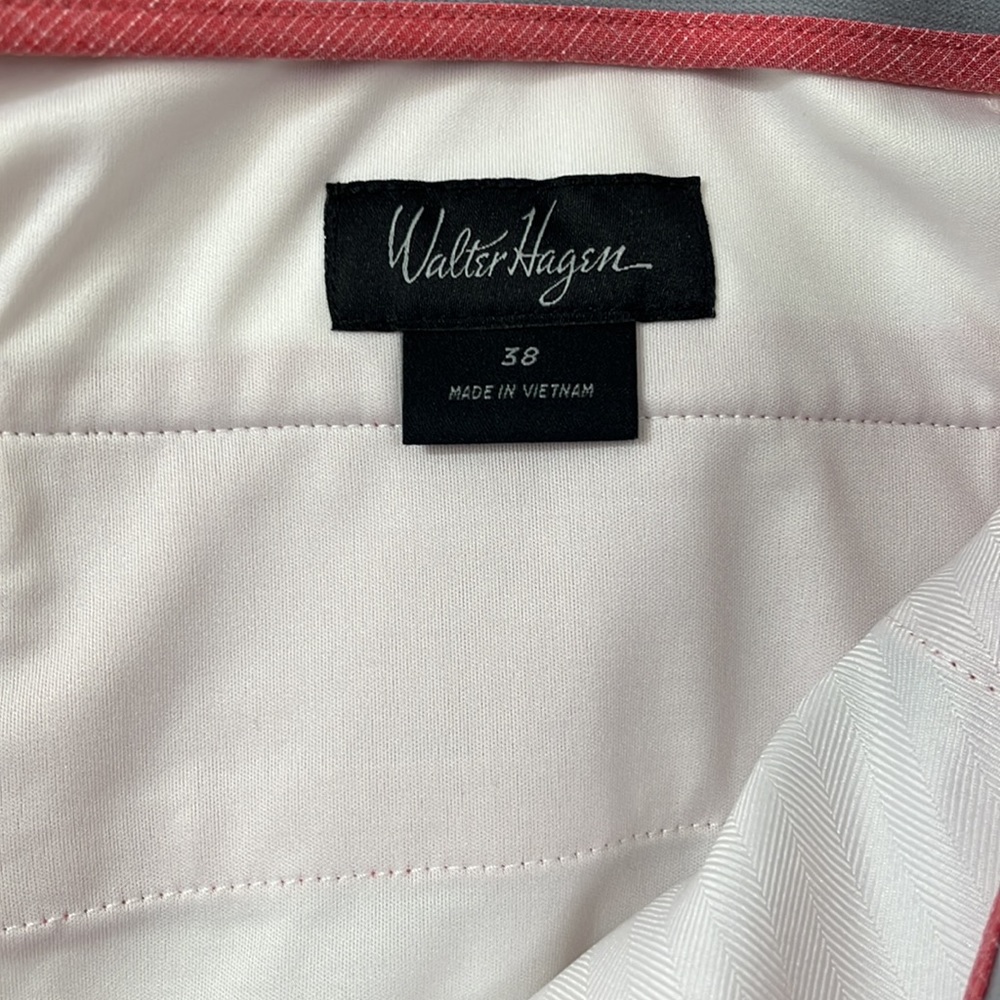 Walter Hagen Men’s Perfect 11 Textured 10” Inseam Golf Shorts in Coral Ember 38 - Picture 6 of 7